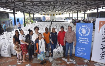 MASIVA ENTREGA DE VÍVERES ENTRE PMA Y ALCALDÍA DE PUERTO CORTÉS