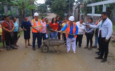 AVANZA PAVIMENTACIÓN EN SAN ANTONIO, PUEBLO NUEVO
