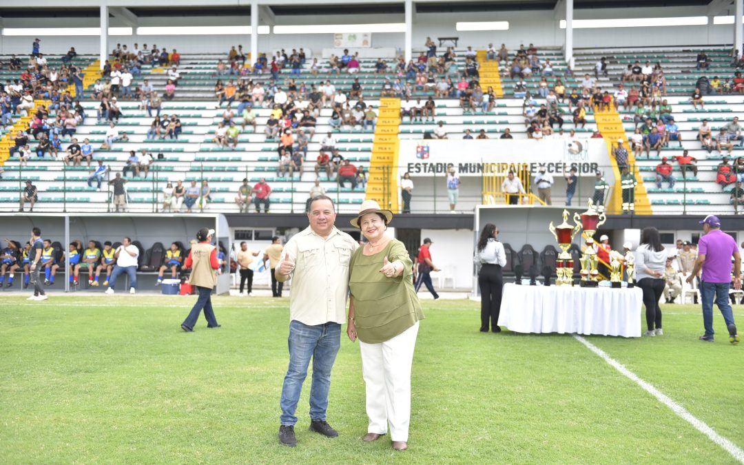 Puerto Cortés celebra la reinauguración del Estadio Excélsior con una inversión Histórica
