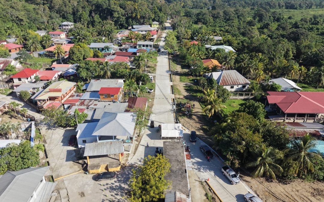 Baracoa Jhonson y zonas comerciales reciben obras clave