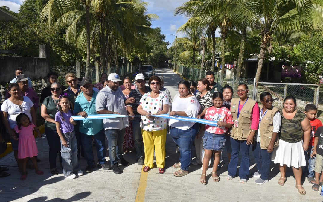 Municipalidad de Puerto Cortés ejecuta pavimentación de calles en El Sofoco, Baracoa