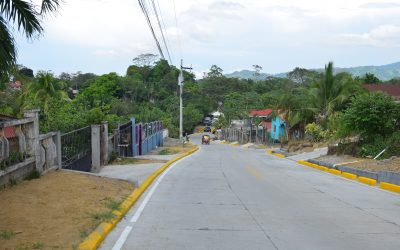 Más de 2,400 vecinos de Miraflores, Medina, se benefician con pavimentación